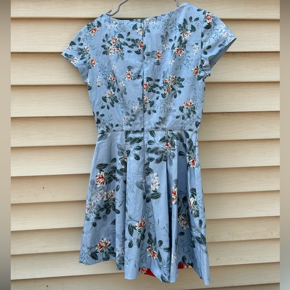 Women’s French Connection Dress, Box Pleats US Size 4 , Beautiful- BNWT - Picture 2 of 12